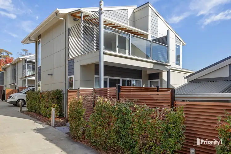 1/60 Keck Street, Flora Hill VIC 3550