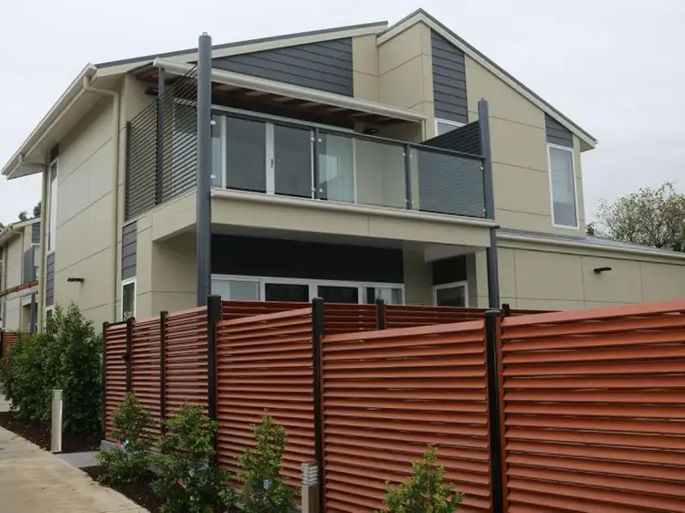 1/60 Keck Street, Flora Hill VIC 3550