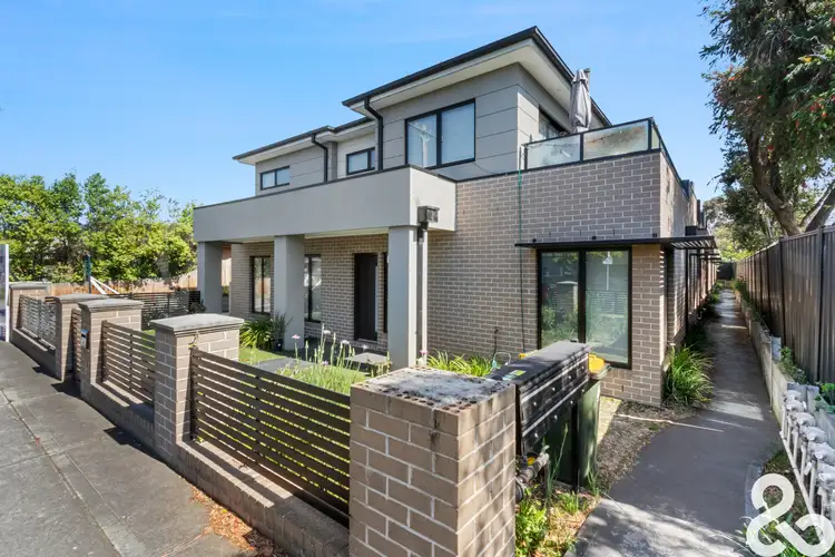 9/6 Gladstone Parade, Glenroy VIC 3046