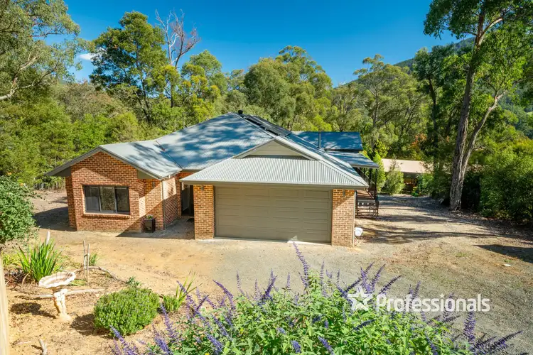 24 Yarra Valley Crescent