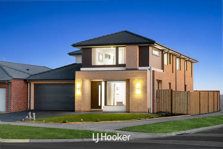 146 Clara Drive, Clyde North VIC 3978