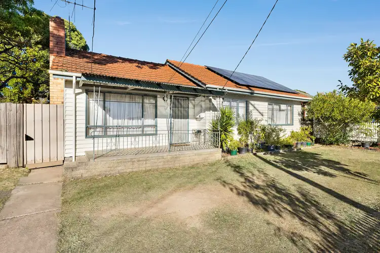 15 Shelley Avenue, Kilsyth VIC 3137