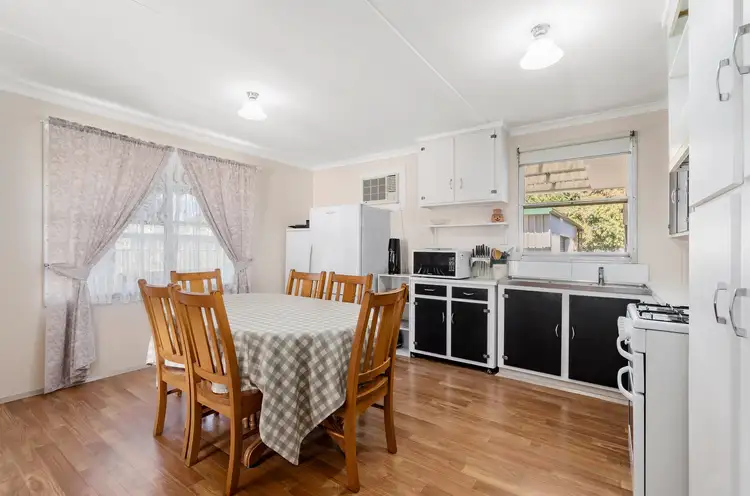 20 Evans Crescent, Laverton VIC 3028