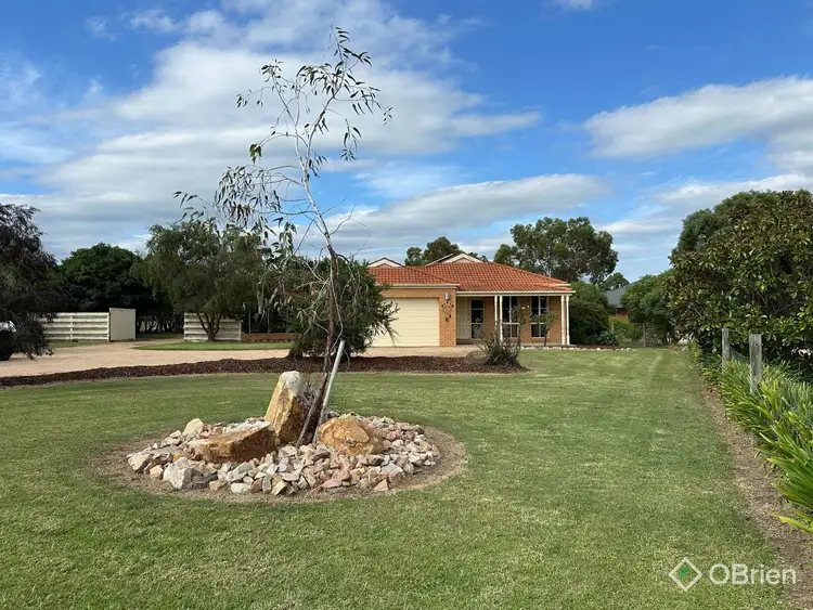 24 Wilpena Court, Eastwood VIC 3875
