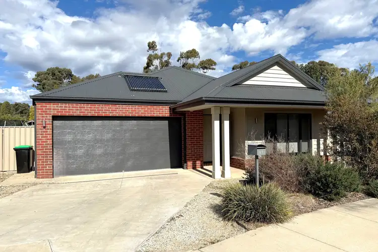 11 Woodman Drive, Mckenzie Hill VIC 3451