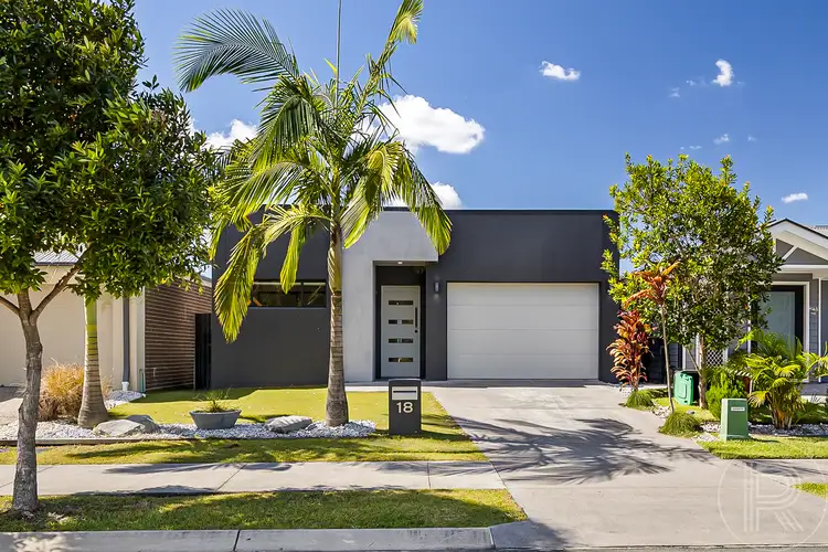 18 Velvet Way, Palmview QLD 4553
