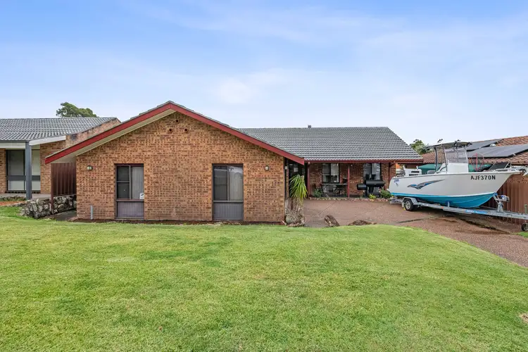 10 Lachlan Street, Raymond Terrace NSW 2324