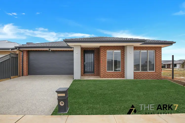 4 Opus Street, Strathtulloh VIC 3338