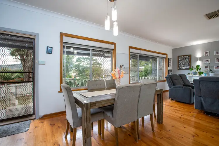 Fifth view of Homely house listing, 304 Desmond Street, Lavington NSW 2641