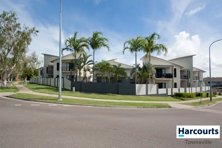 10/2 Freshwater Drive, Douglas QLD 4354