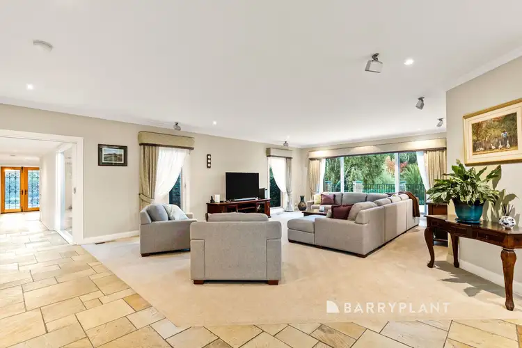 Fifth view of Homely house listing, 2 Oakridge Close, Lysterfield South VIC 3156
