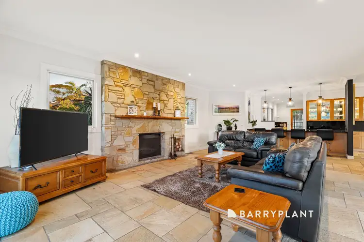 Sixth view of Homely house listing, 2 Oakridge Close, Lysterfield South VIC 3156