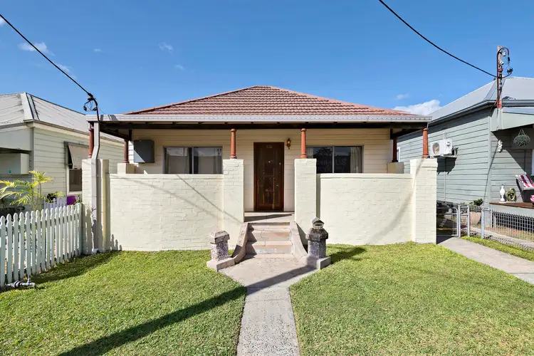 228 Vincent Street