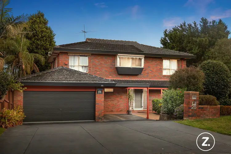 25 Candlebark Quadrant, Rowville VIC 3178