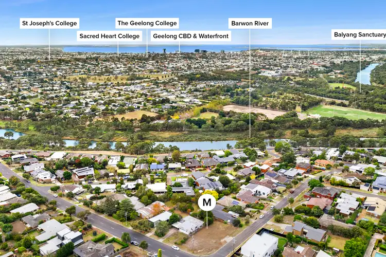 82 North Valley Road, Highton VIC 3216