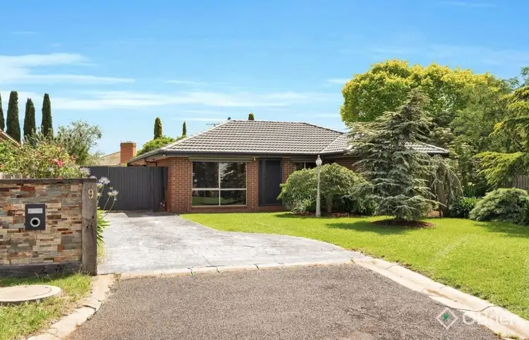 9 Eramu Place, Kurunjang VIC 3337