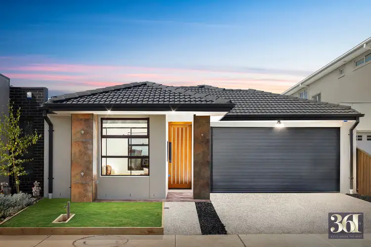 Second view of Homely house listing, 14 Raindrop Circuit, Fraser Rise VIC 3336
