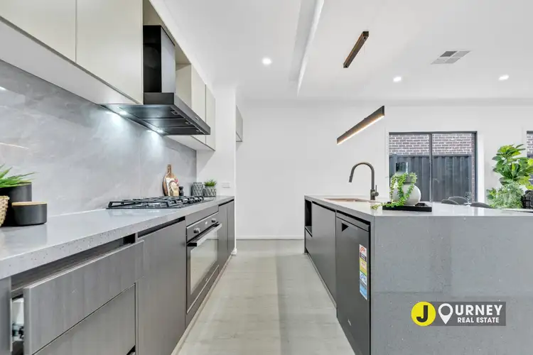 Sixth view of Homely house listing, 32 Gunter Drive, Tarneit VIC 3029
