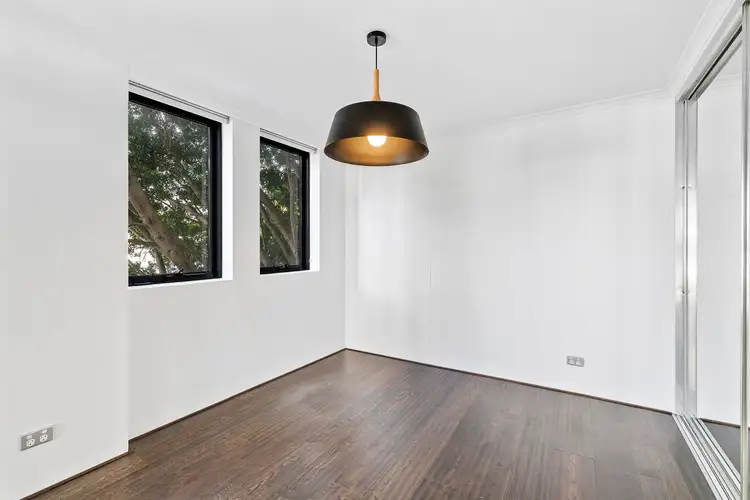 Third view of Homely apartment listing, 3/6 Cross Street, Pyrmont NSW 2009