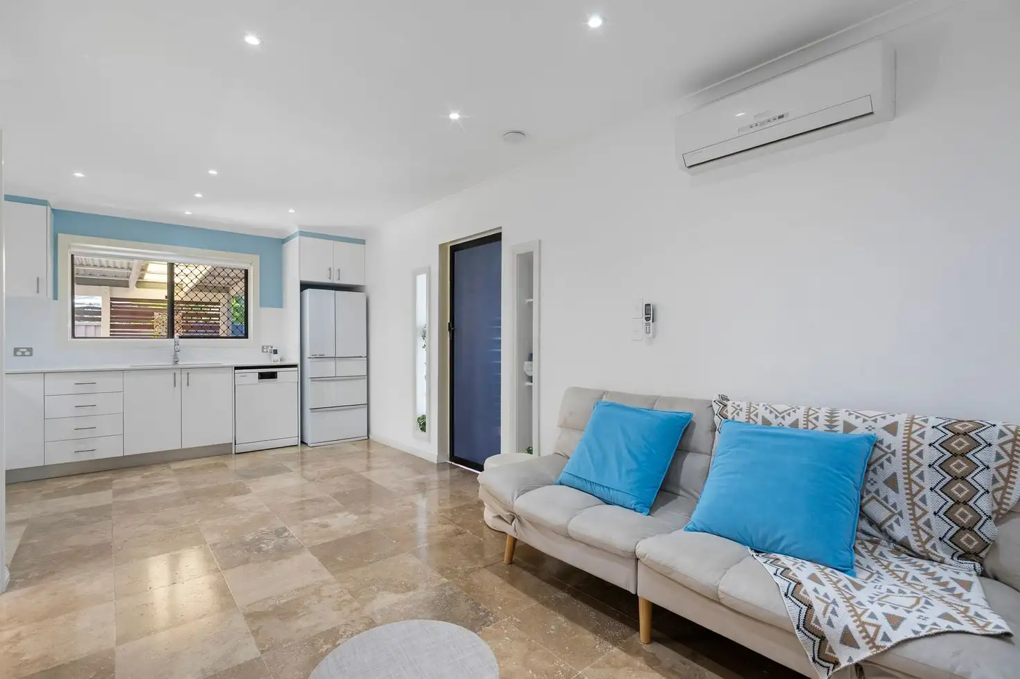 Main view of Homely apartment listing, 2/59 Errol Avenue, Paradise Point QLD 4216
