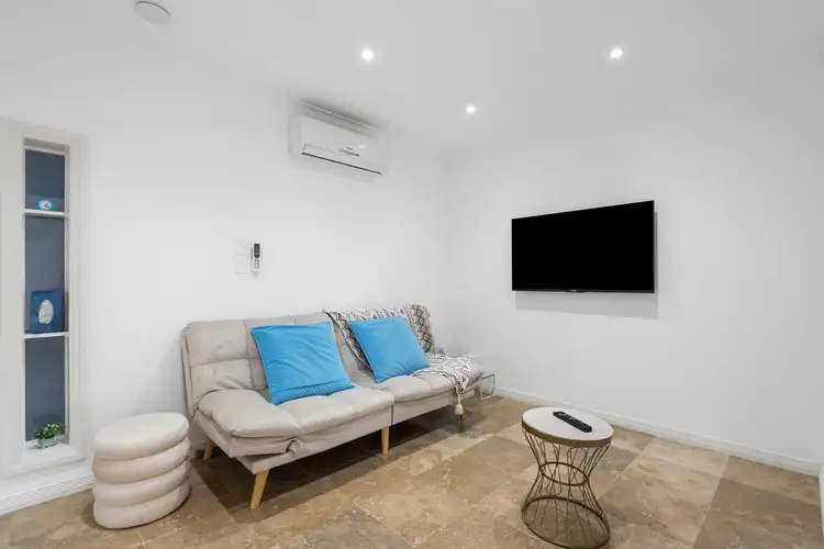 Sixth view of Homely apartment listing, 2/59 Errol Avenue, Paradise Point QLD 4216