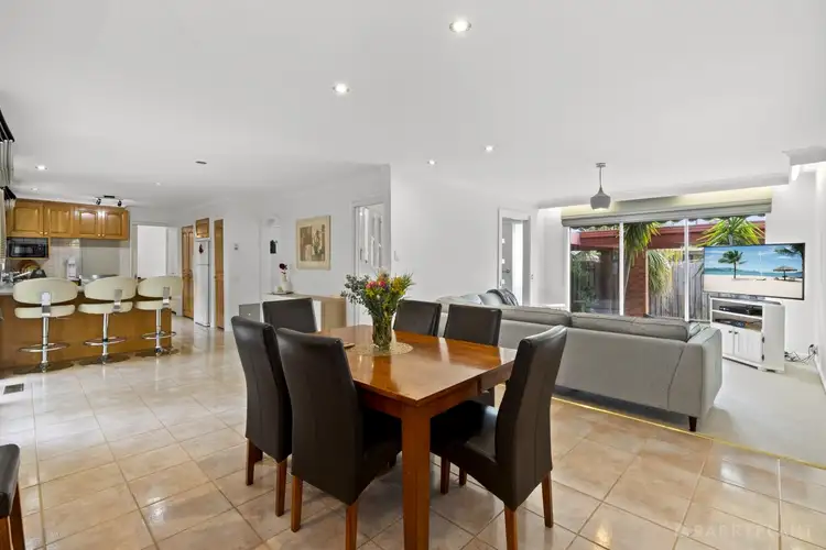 Fifth view of Homely house listing, 18 Aberdeen Drive, Dandenong North VIC 3175