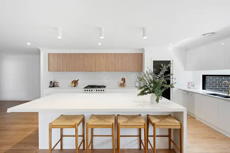 Fifth view of Homely house listing, 13 Karella Court, Junortoun VIC 3551