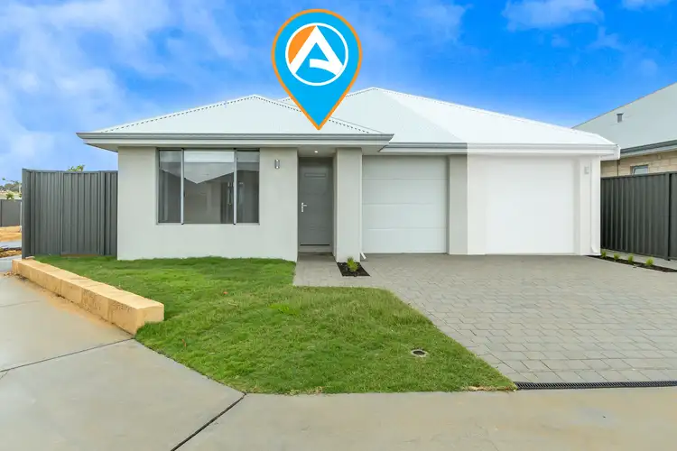 246A Badgerup Avenue, Lakelands WA 6180