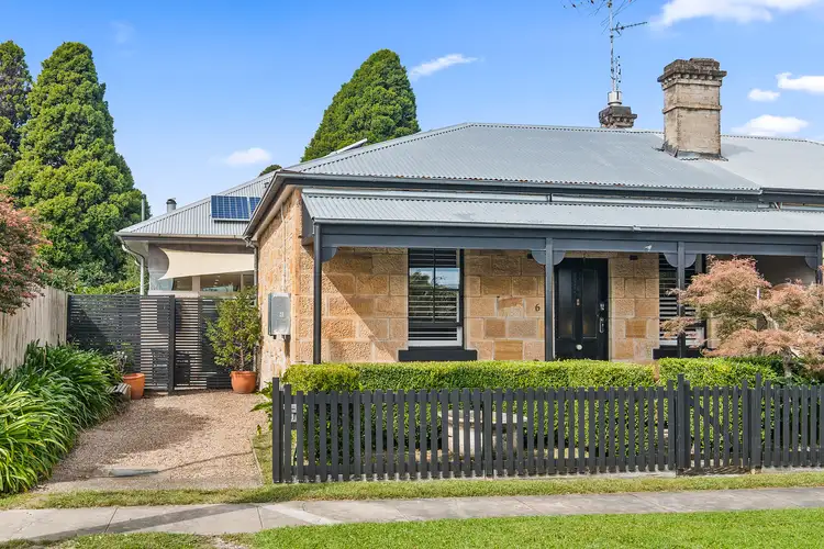 6 Pioneer Street, Mittagong NSW 2575
