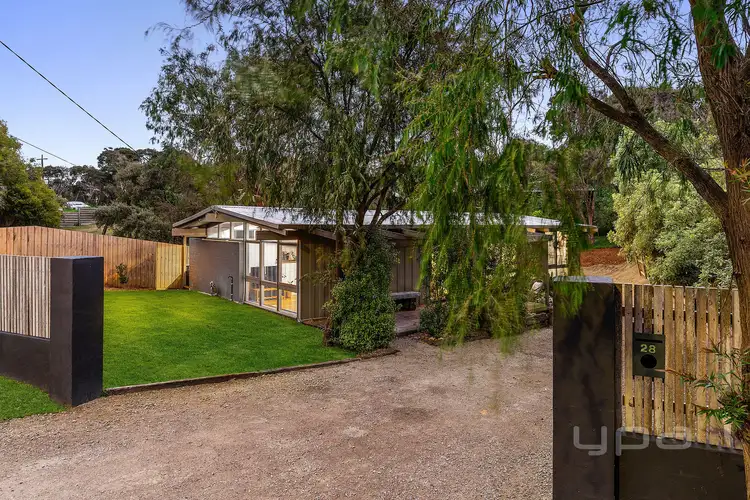 28 Thomson Terrace, Rye VIC 3941