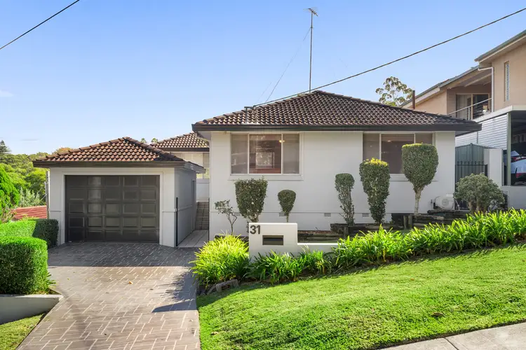 31 Tenth Avenue, Loftus NSW 2232