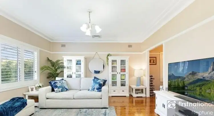 9 Bulli Road, Toongabbie NSW 2146