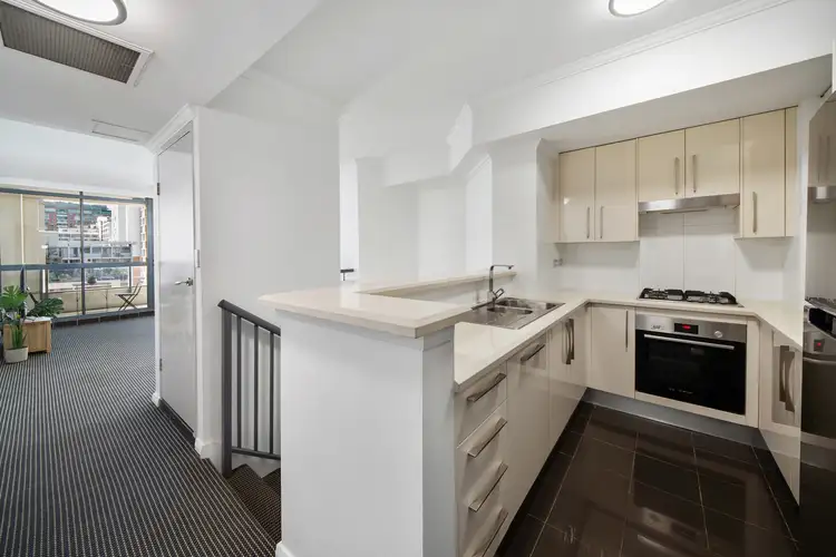 133/10 Lachlan Street