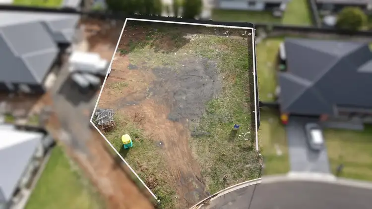 10 Hereford Crescent