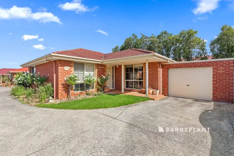2/14 Henty Street, Pakenham VIC 3810