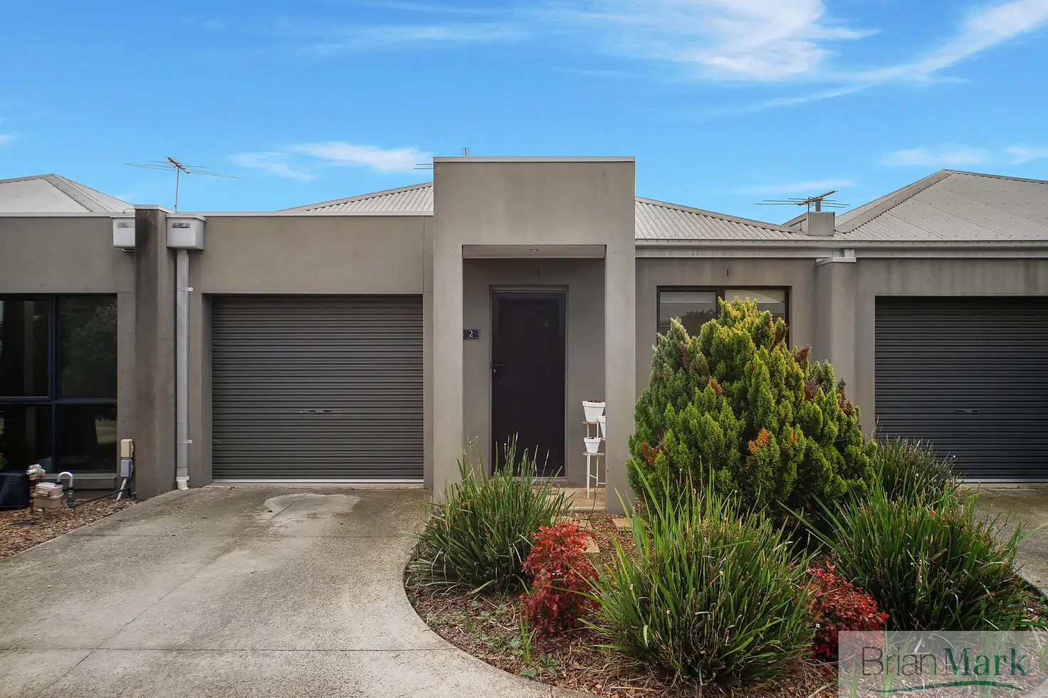 Main view of Homely unit listing, 2/3-11 Retford Close, Werribee VIC 3030