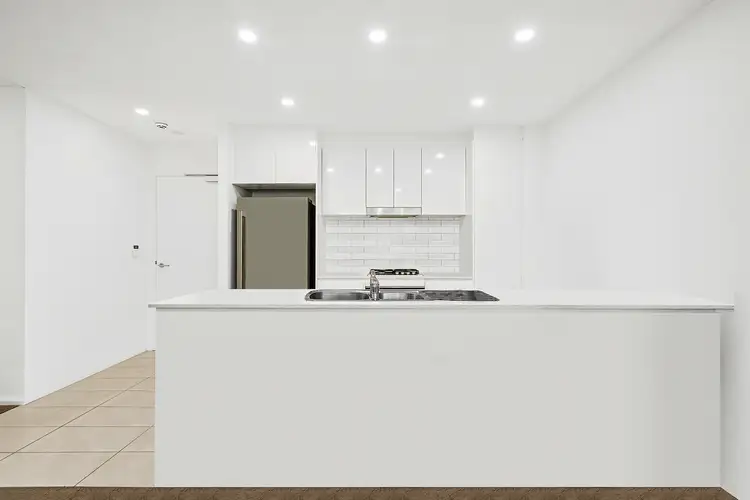 Third view of Homely apartment listing, 6/12 New Dapto Road, Wollongong NSW 2500