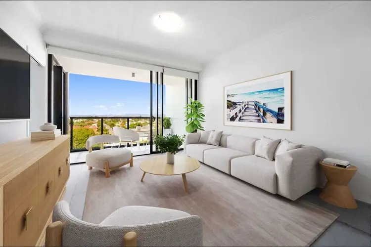 805/372 Marine Parade, Labrador QLD 4215