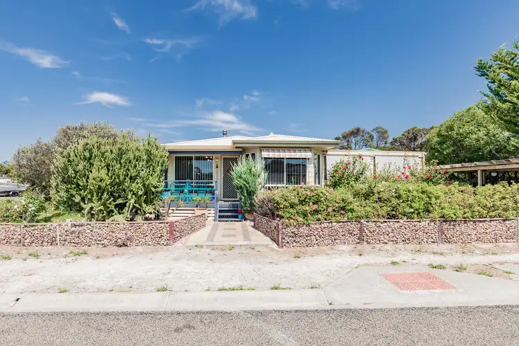 16 Nancy Road, Coffin Bay SA 5607