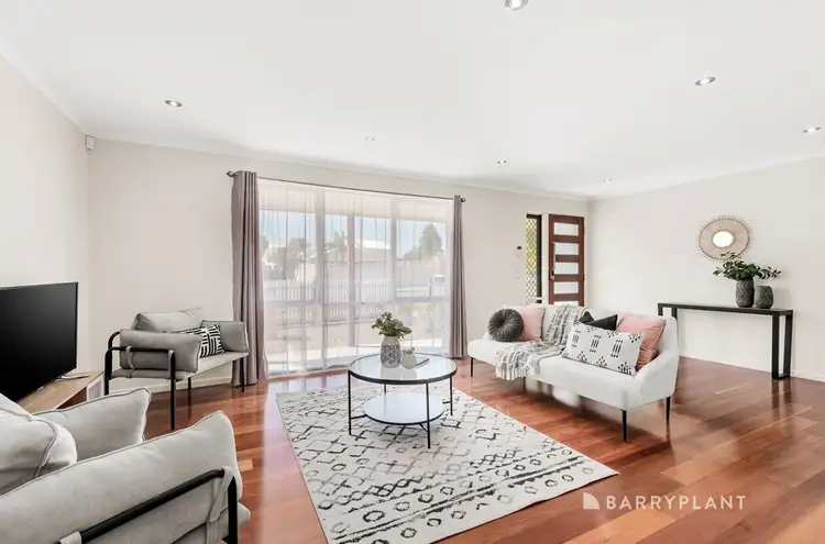 1 Glenlea Court, Mill Park VIC 3082