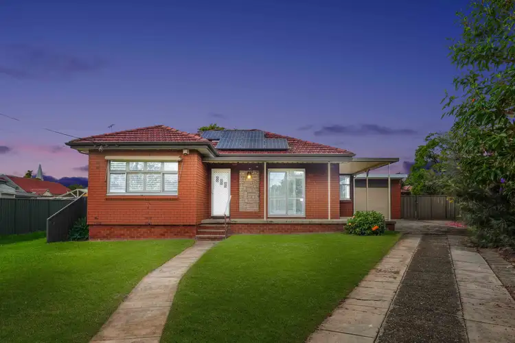 23 Greendale Crescent