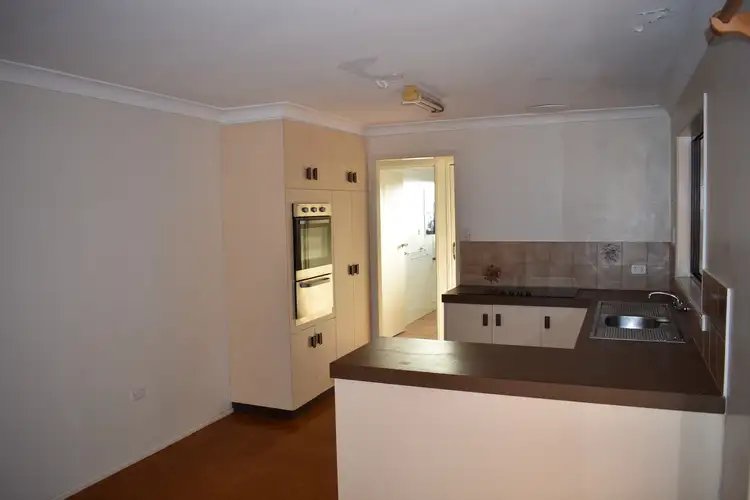 467 Stenner Street, Harristown QLD 4350