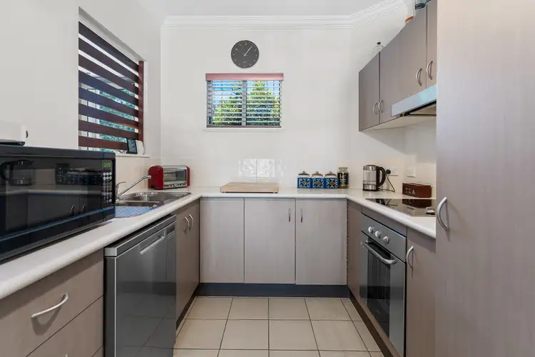 Sixth view of Homely unit listing, 302/22-24 Ward Street, Mooroobool QLD 4870