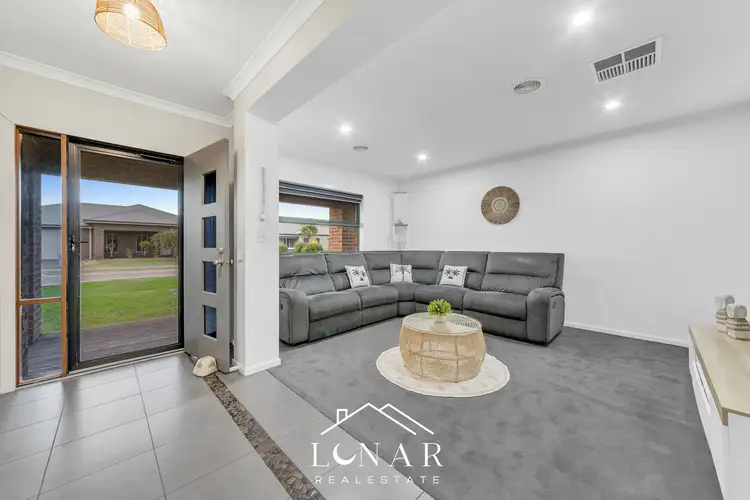 Third view of Homely house listing, 7 Merion Vista, Cranbourne VIC 3977