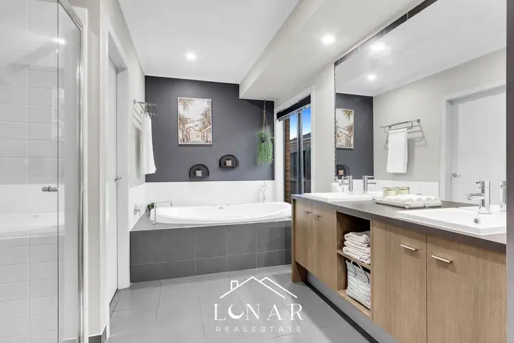 Seventh view of Homely house listing, 7 Merion Vista, Cranbourne VIC 3977