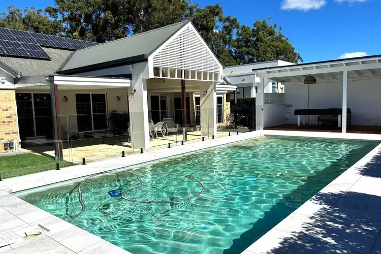 10 Bellatta Drive, Ashmore QLD 4214