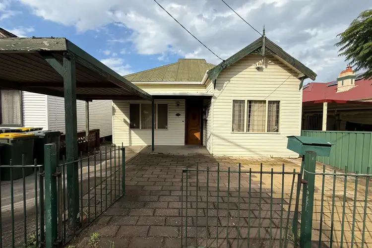 81 The Avenue
