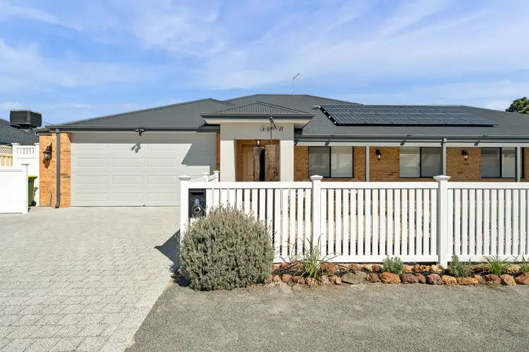 11 Moonlight Court, Huntingdale WA 6110