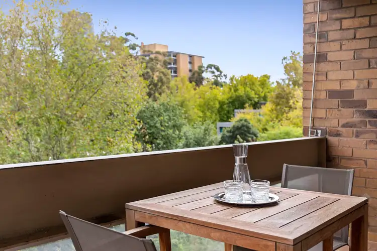 5/371 Toorak Road