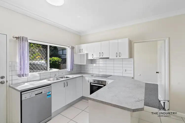 13/77-81 Pease Street, Manoora QLD 4870